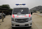 福田图雅诺救护车，高配<font color='red'>康明斯</font>发动机，转运型。
