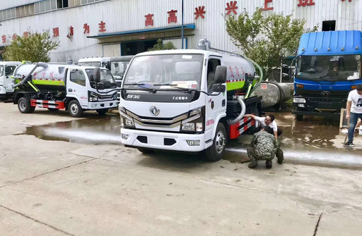 吸污车国六吸污洒水两用车