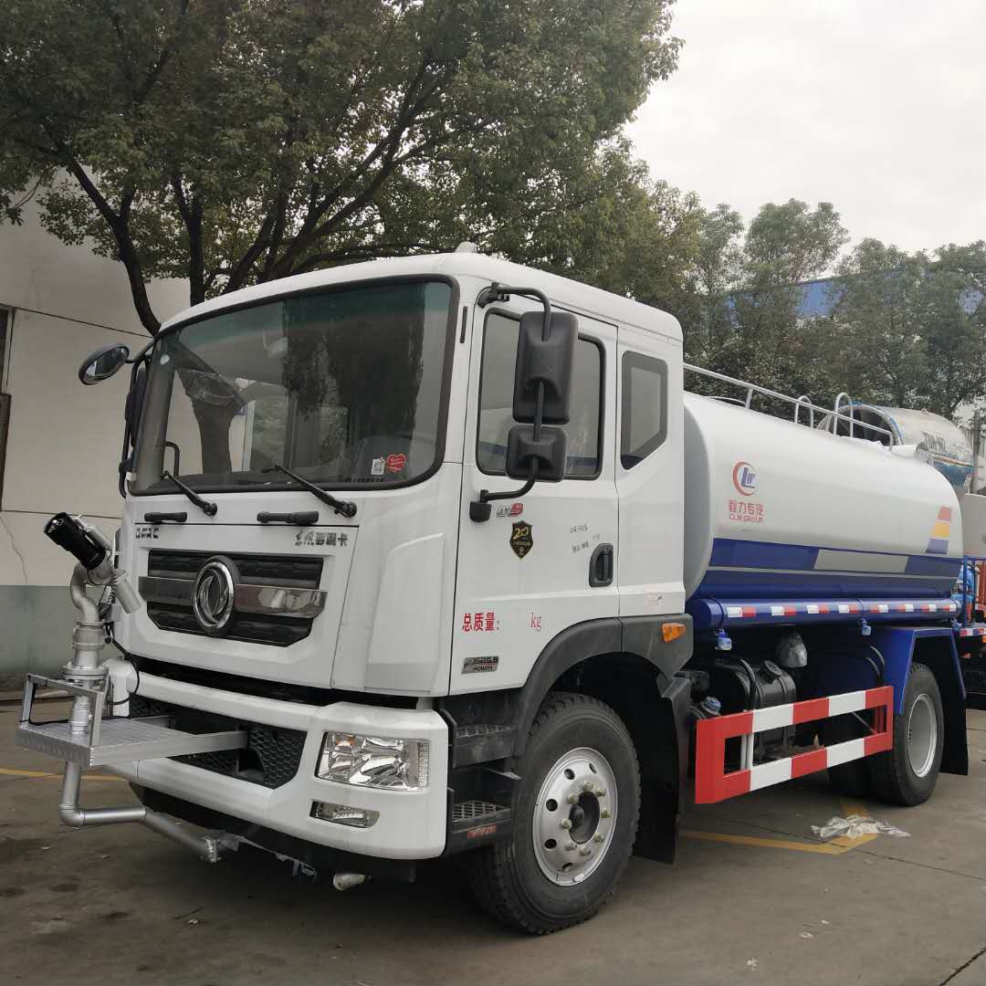 东风D9 12方圆罐30米抑尘车