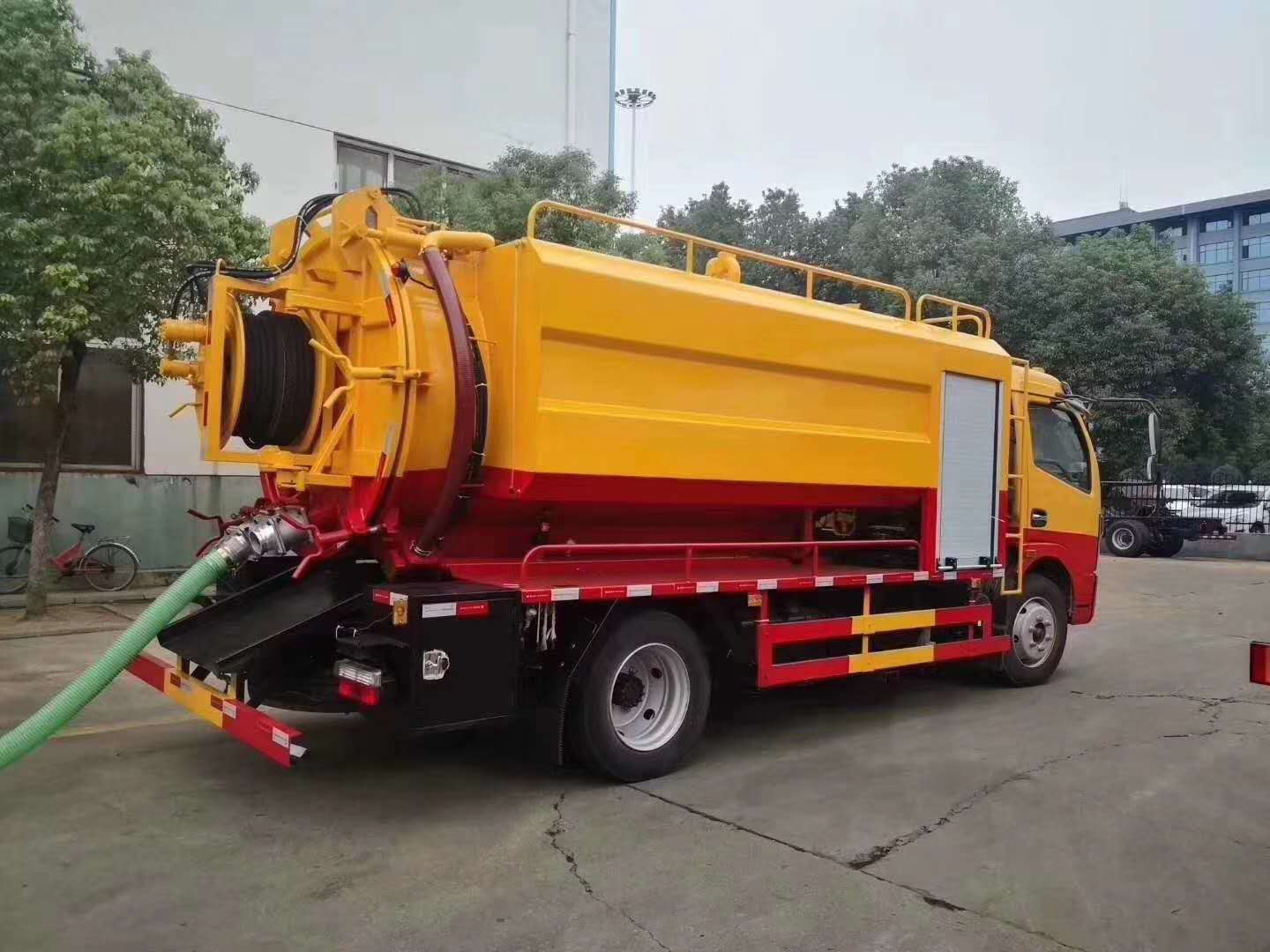 国六5方联和疏通车