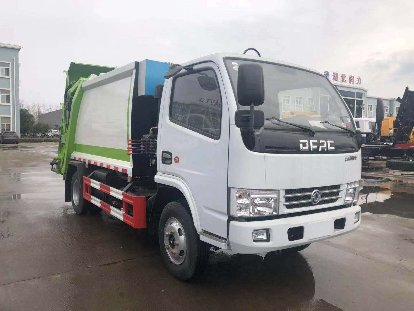 SCS5071ZYSE5压缩式垃圾车现车