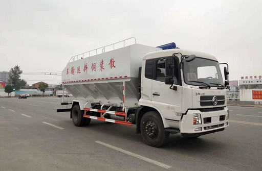 22方‎（11吨‎）东风天锦散‎装‎饲‎料​运输‎车