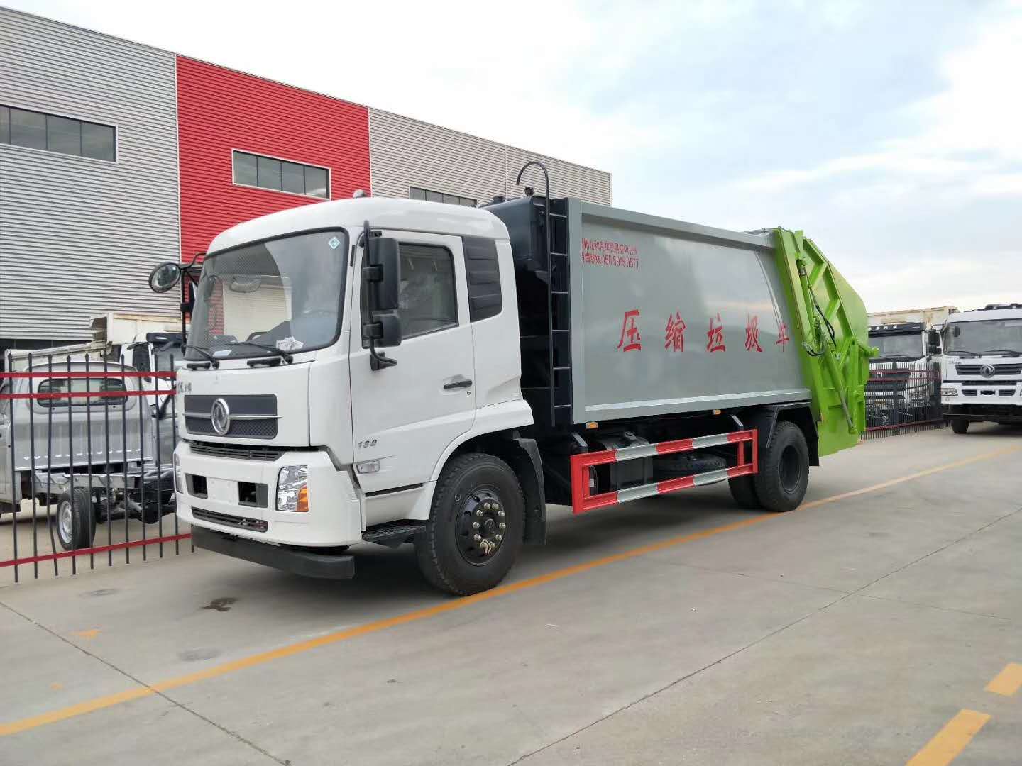 天锦压缩垃圾车