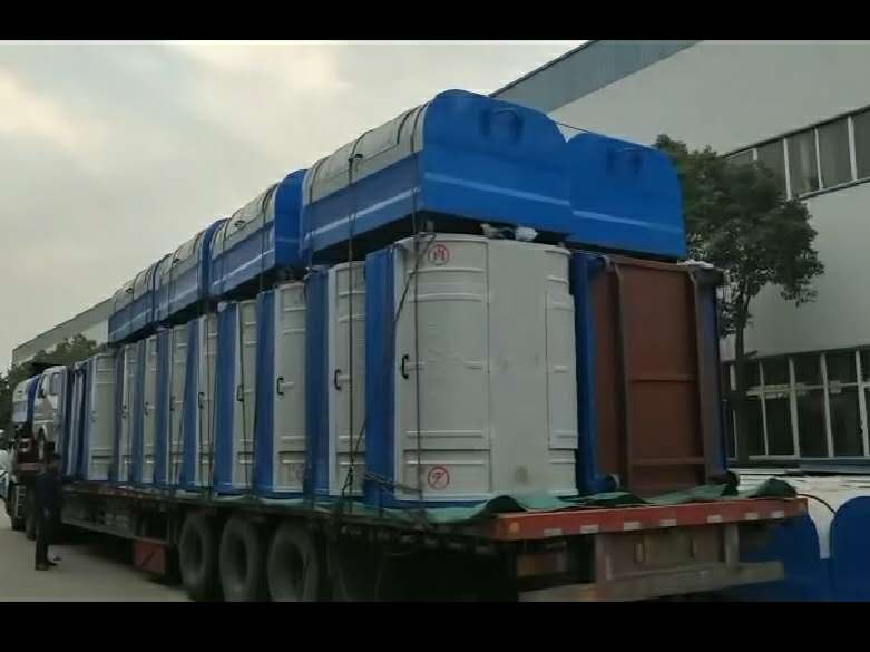 3辆长安勾臂垃圾车+30个垃圾箱发往美丽的拉萨视频 (7900播放)