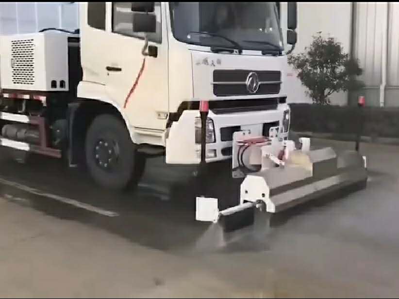 东风天锦12方路面清洗车现车一台视频 (7303播放)