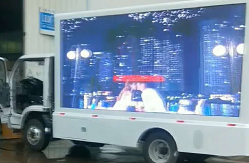 东风国六单面P5升降带舞台客户自提视频