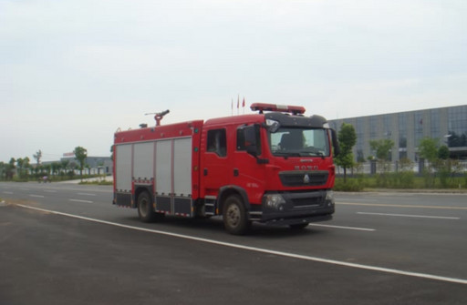 江特牌JDF5163GXFPM50型泡沫消防车