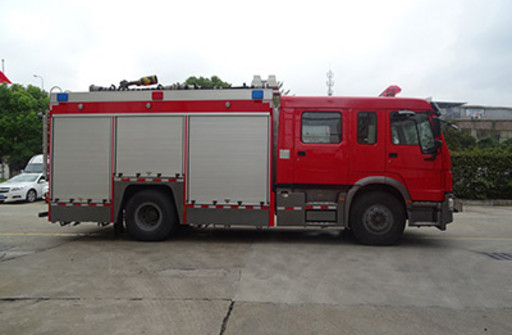 天河牌LLX5195GXFAP40/H型压缩空气泡沫消防车