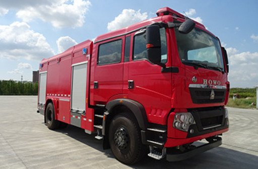 天河牌LLX5205GXFPM70/H型泡沫消防车