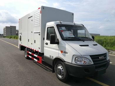 智屯达牌ZTD5050XDY型电源车