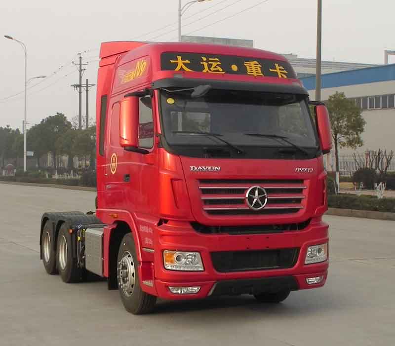 大运牌CGC4250D6FCCJ型牵引汽车