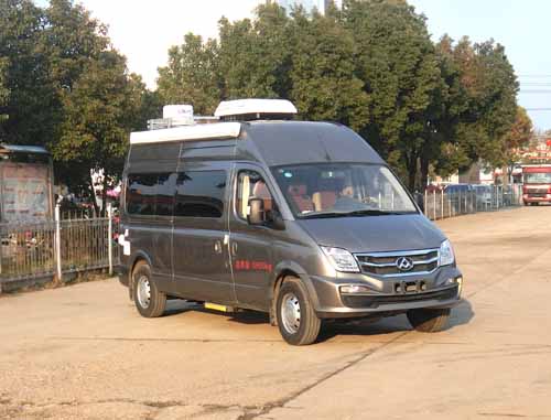 神狐牌HLQ5046XLJ6型旅居车