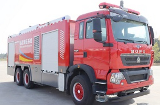 润泰牌RT5200TXFBP400/YDZ型泵浦消防车
