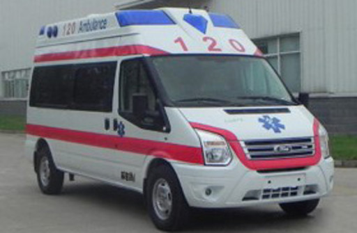 江铃全顺牌JX5049XJHMKA型救护车