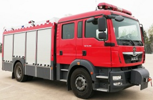 润泰牌RT5160GXFAP50/M型压缩空气泡沫消防车