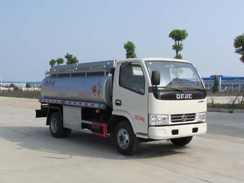 楚胜牌CSC5070TGY5型供液车