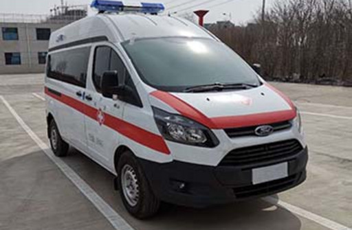 莱茵旅行者牌JZS5046XJHM6型救护车