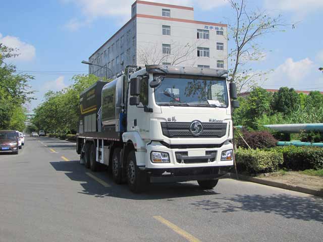 浙通牌LMT5318TFCW-S型纤维同步封层车