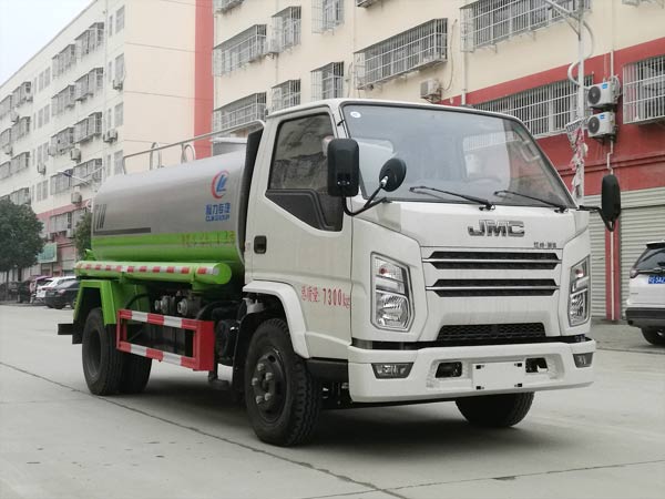 程力威牌CLW5070GSSJ6型洒水车