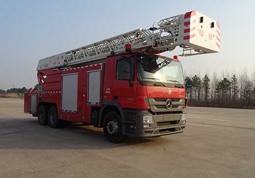 中联牌ZLF5300JXFYT32型云梯消防车