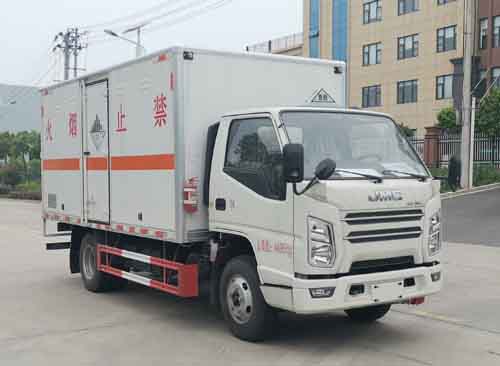 华通牌HCQ5041XZWJX6型杂项危险物品厢式运输车