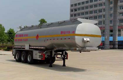 楚飞牌CLQ9400GRYB型易燃液体罐式运输半挂车