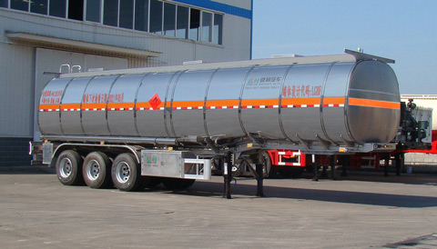 盛润牌SKW9403GRYL型铝合金易燃液体罐式运输半挂车