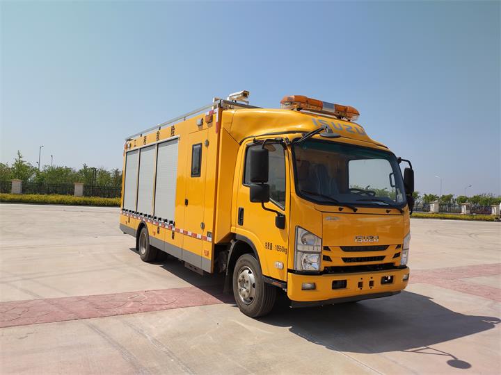九瑞牌FZB5100XXHQL-6型救险车
