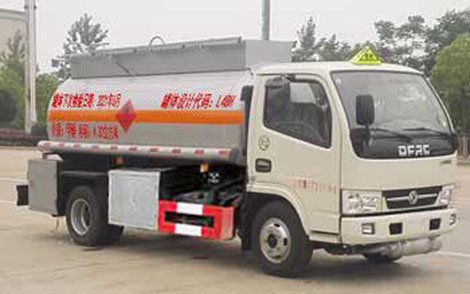 楚飞牌CLQ5071GRY5型易燃液体罐式运输车