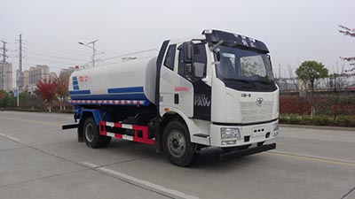 华通牌HCQ5180GSSCA6型洒水车