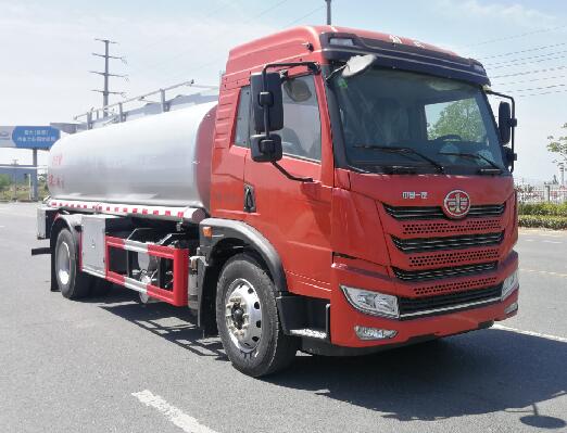 解放牌CA5185TGYPK2L2E6A81型供液车