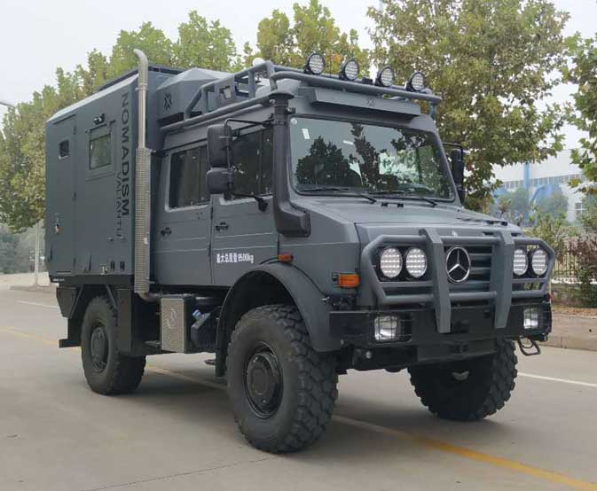 诺马迪森牌LDY5081XLJU4型旅居车