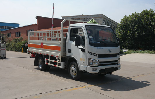 春星牌ZZT5040TQP-6型气瓶运输车