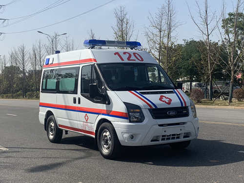 星通牌XTP5041XJHV348-ZC6型救护车