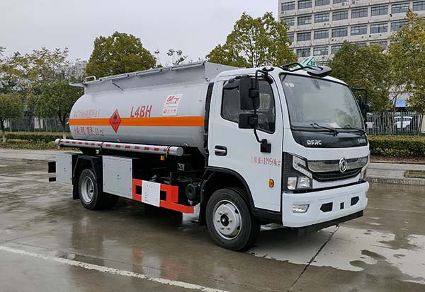 楚飞牌CLQ5120GRY6E型易燃液体罐式运输车