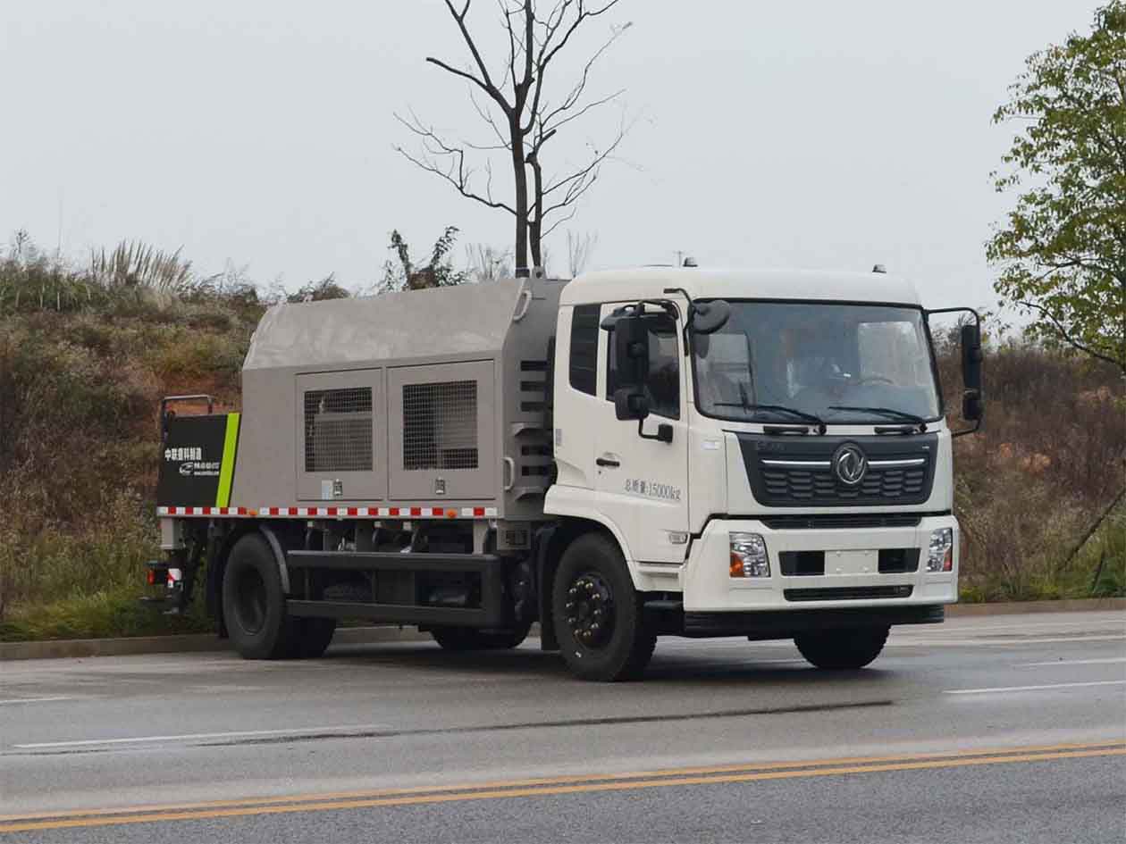 中联牌ZLJ5150THBEF型车载式混凝土泵车