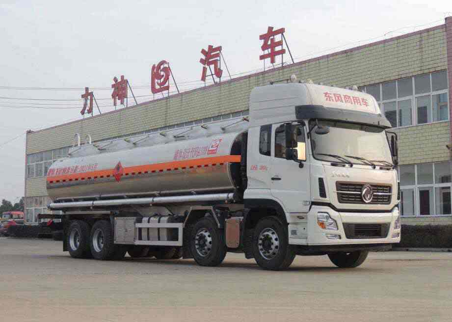 醒狮牌SLS5322GYYD5型铝合金运油车