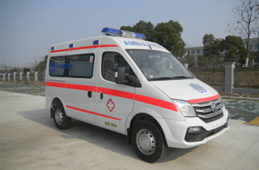 亚宁牌NW5044XJH6型救护车