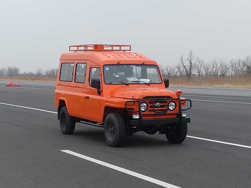 北京汽车制造厂有限公司牌BAW5030XYB2ED42型运兵车
