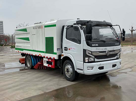 梁山三利牌LSL5120TXC型吸尘车