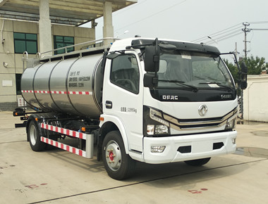 天润新东牌YXD5120GNY型鲜奶运输车
