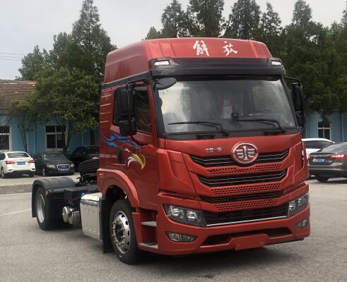 解放牌CA4189P1K2E6A80型牵引汽车