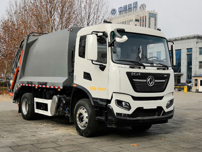 东岳牌ZTQ5180ZYSE1J45F型压缩式垃圾车