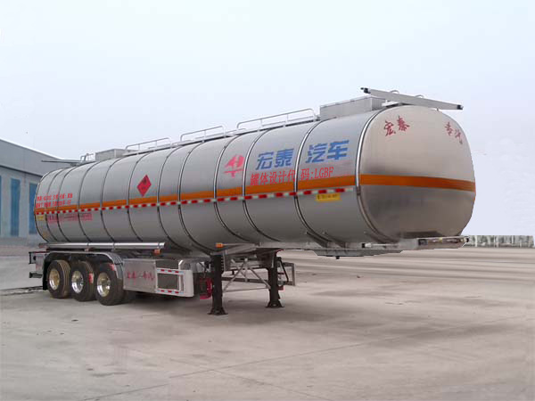 正康宏泰牌HHT9404GRYA型铝合金易燃液体罐式运输半挂车