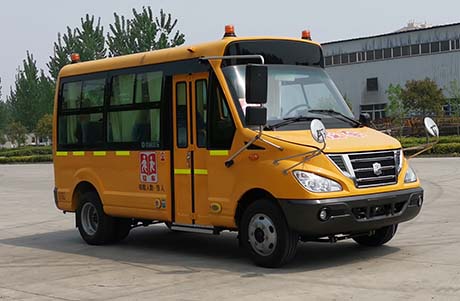 中通牌LCK6530D6XH型幼儿专用校车