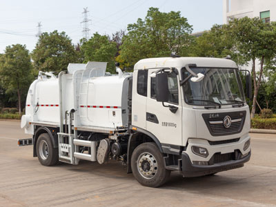 东岳牌ZTQ5180TCAE1J45F型餐厨垃圾车