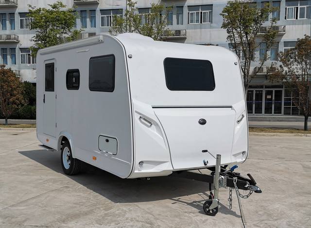 宇通牌ZK9021XLJ1型旅居挂车