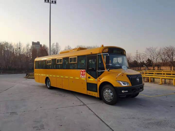 福田牌BJ6116S8LFB-1型中小学生专用校车