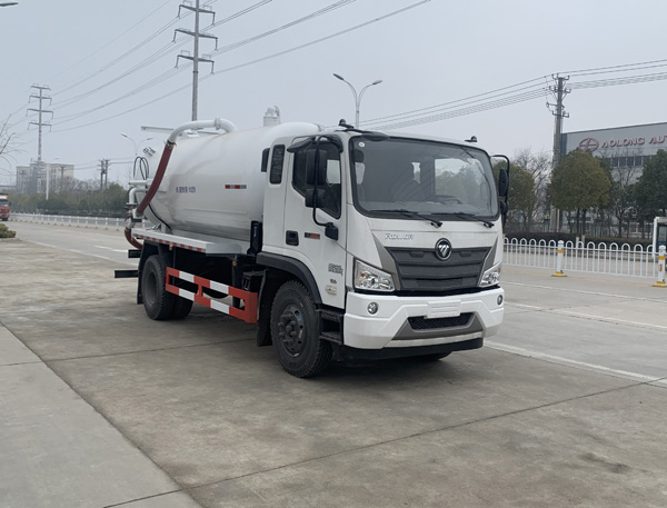 楚飞牌CLQ5160GXW6BJ型吸污车