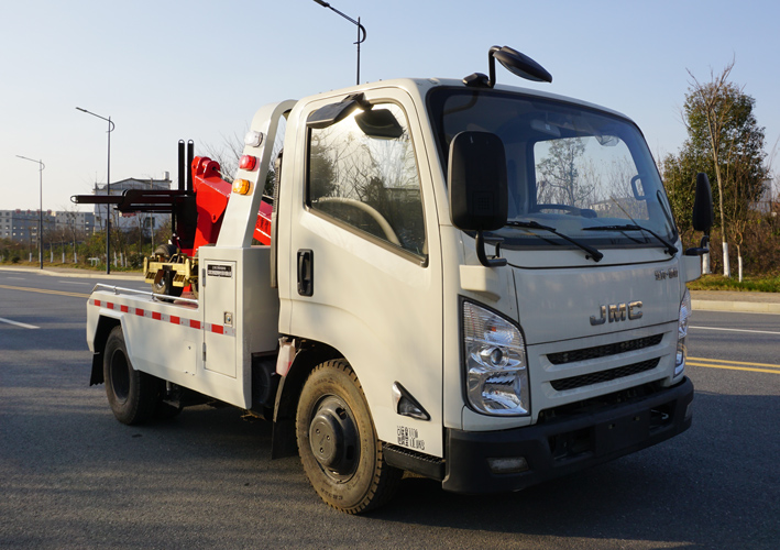 江铃江特牌JMT5071TQZXB25型清障车